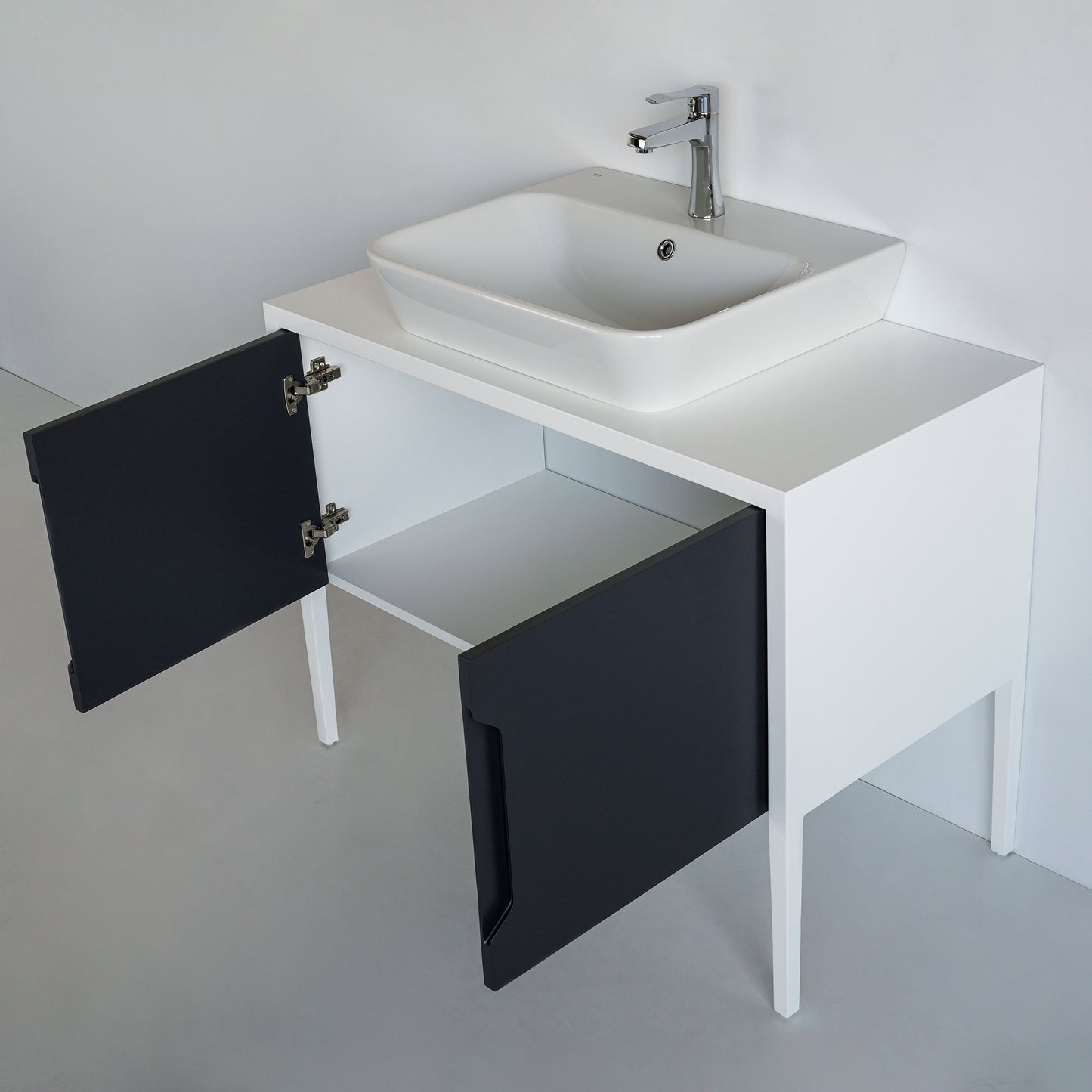 40 Inch White & Black Vento Bathroom Vanity